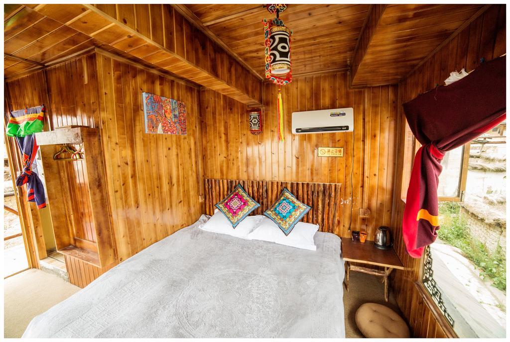 Yi'S Hostel شانغريلا الغرفة الصورة