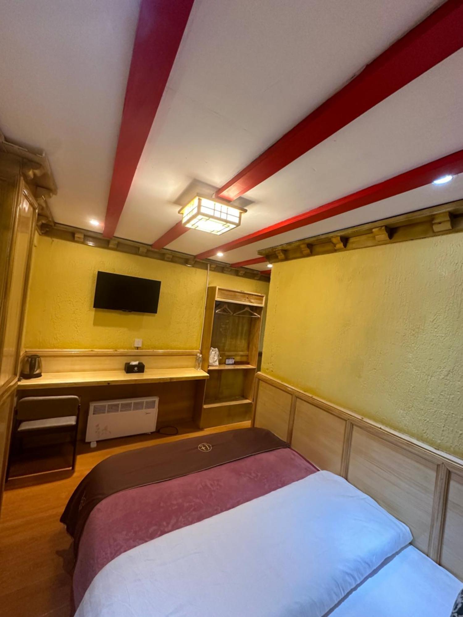 Yi'S Hostel شانغريلا المظهر الخارجي الصورة