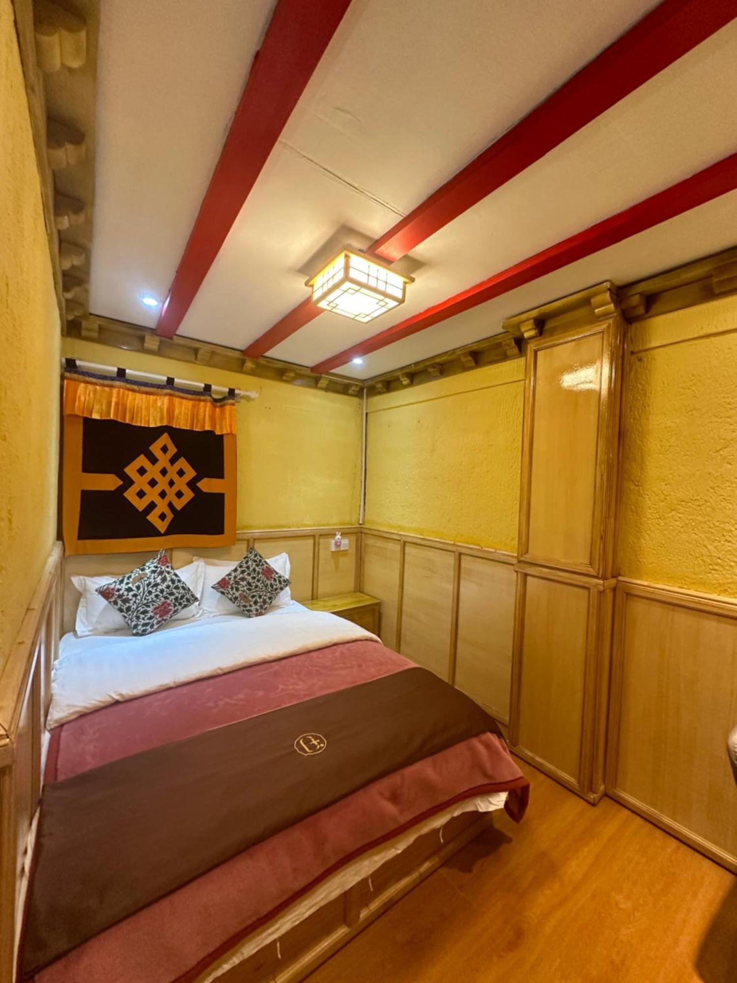 Yi'S Hostel شانغريلا المظهر الخارجي الصورة