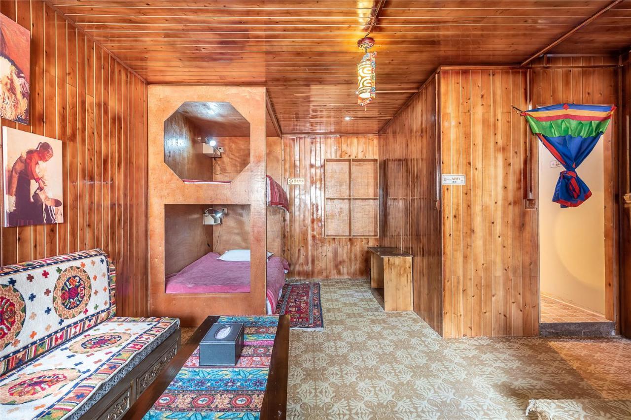 Yi'S Hostel شانغريلا المظهر الخارجي الصورة